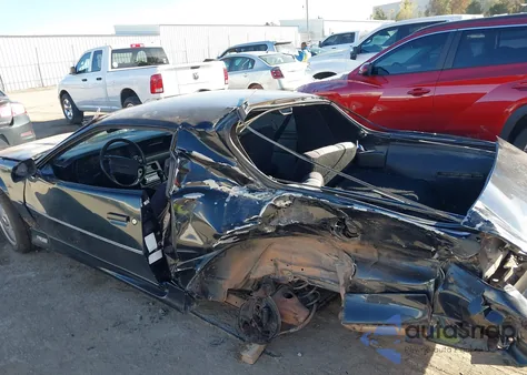 1991 Chevrolet Camaro Rs z USA, uszkodzony, nr VIN 1G1FP23E3ML131431